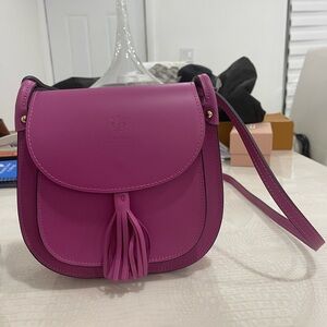 Elegant Pink Leather Crossbody Bag